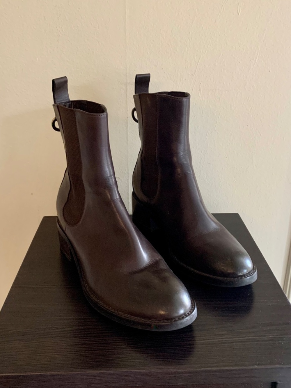 Like New Cole Haan/Nike Air Waterproof Leather Ankle Boots (5 1/2 B)